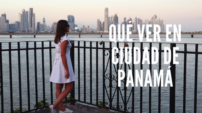 titulo del post con skyline de la ciudad de fondo y yo mirándolo